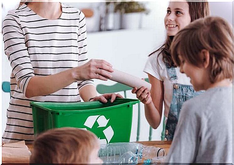 Learning to recycle to take care of the planet