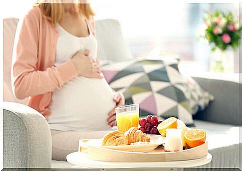 8 foods a pregnant woman should not eat