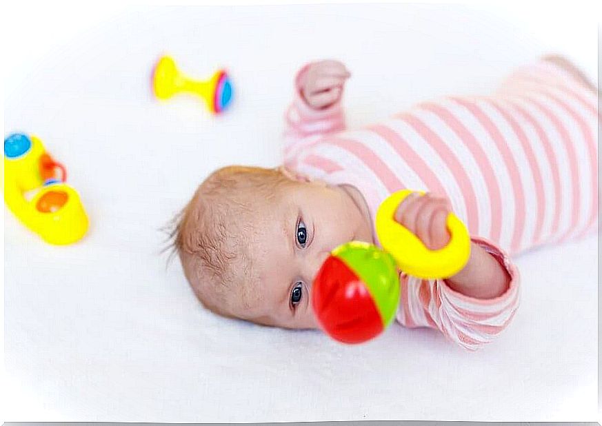 8 toys for newborns