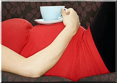 Advantages and Disadvantages of Green Tea During Pregnancy