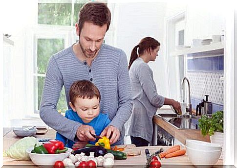 son cooking with parents