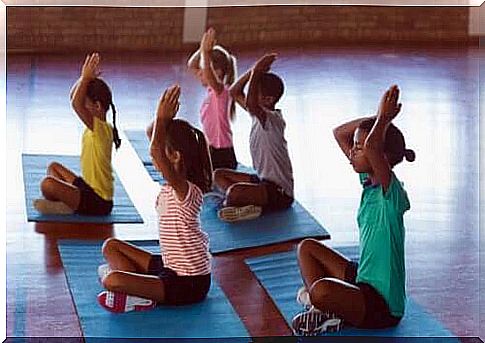 Yoga in the classroom: tips and benefits